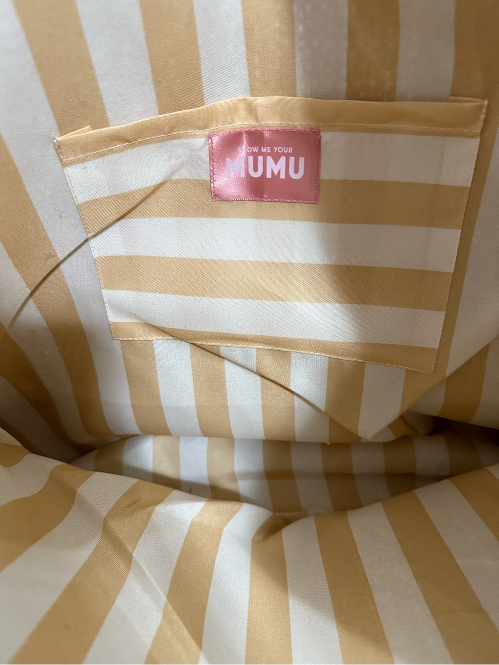 Show Me Your MuMu Sunseeker Tote Natural Straw with White Trim - Picture 5 of 5